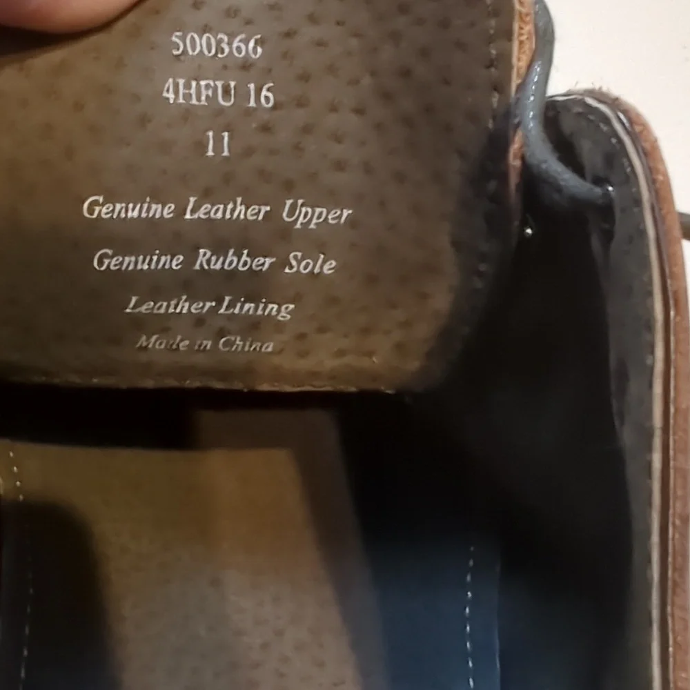 Joseph Abboud, Cognac /saddle color tie Oxford leather shoes. Sz 11